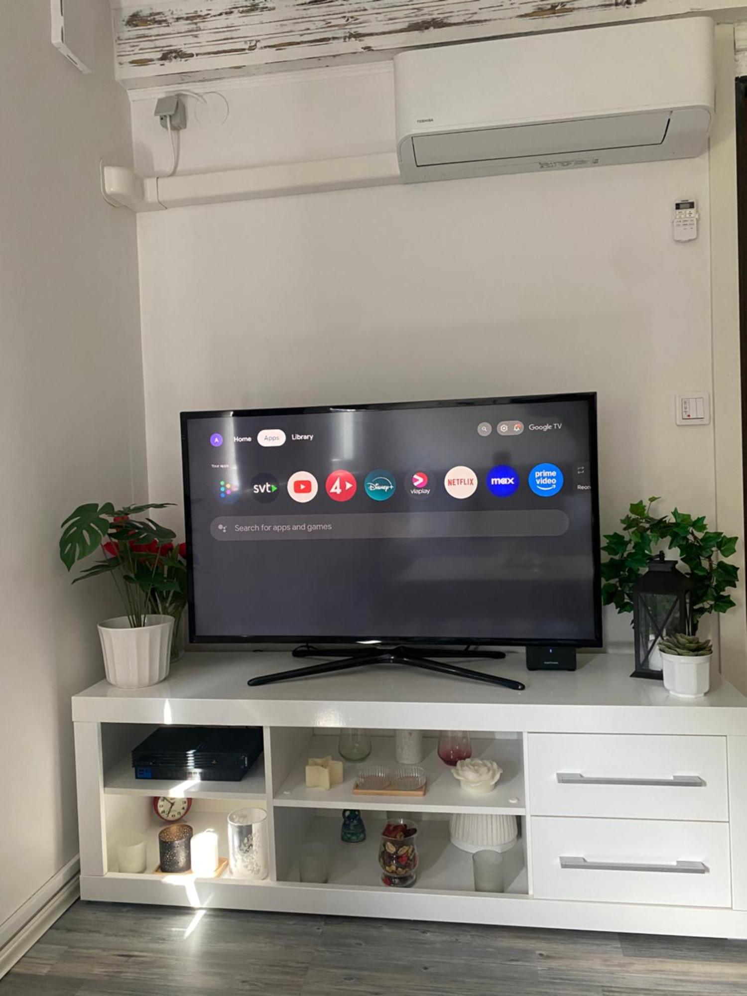 Videdal Apartment 2 Rooms - Own Entrance & Free Parking Malmo Luaran gambar